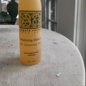 Volumizing shampoo